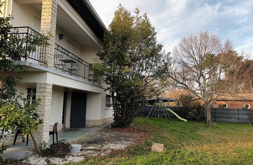 Bonnetan House | Spacious house 15 minutes from Bordeaux.