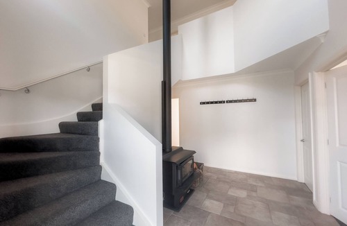 Wanaka House | Spacious House 15min walk from Wanaka Centre