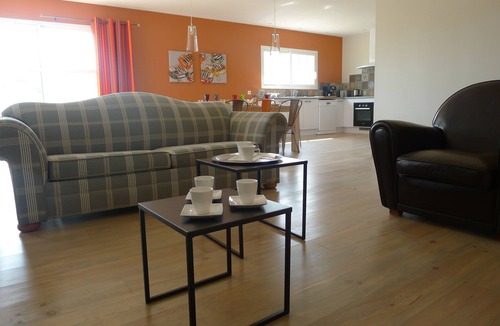 Verzeille Cottage | Spacious house, billiards, table soccer, heated pool, 15mn from Carcassonne.