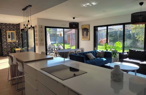 La Binquenais House | Spacious house entirely renovated in Rennes