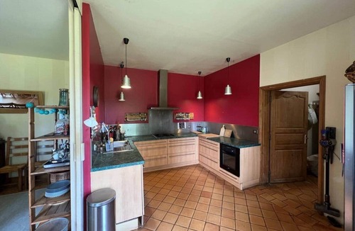 Noblat House | Spacious house for 20+ people in nature