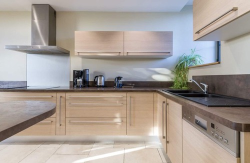 Le Guislain Cottage | Spacious house in a peaceful hamlet