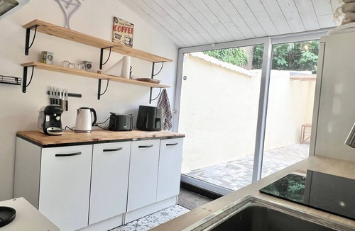 Lambersart House | Spacious house in Lambersart with 2 comfortable bedrooms! 10 minutes from Lille