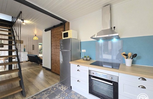 Monsaguel Cottage | Spacious house in Purple Périgord with shared pool