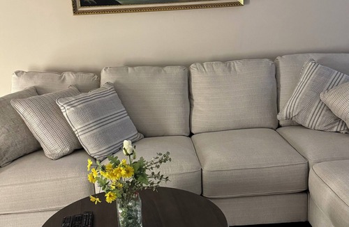 Fort Gary House | Spacious House in Winnipegn5 bads 3 rooms 10 guests