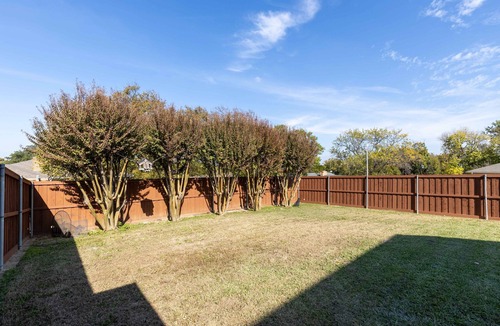 Grand Prairie House | Spacious house near AT&T stadium