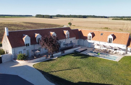 Chemery House | Spacious house, private pool, 10 to 19 p.