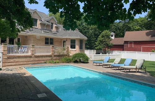Hillsdale House | Spacious house w/outdoor pool