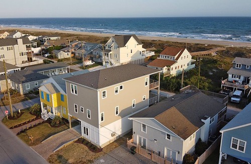 Atlantic Beach House | Spacious House with prime Beach access