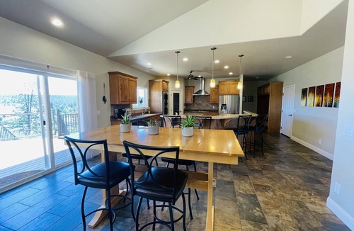 Klamath Falls House | Spacious house with stunning views @ Running Y
