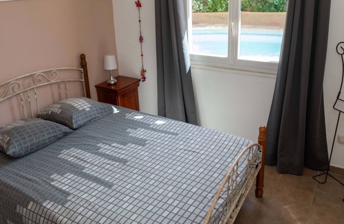 Saint-Esteve House | Spacious house with garden