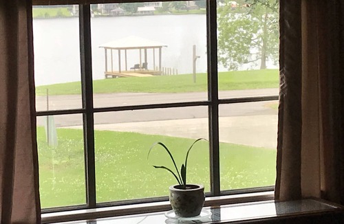 Jarreau House | Spacious house with big yard and private pier! Lots of parking
