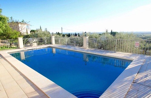 Pau House | Spacious house with private pool and air conditioning