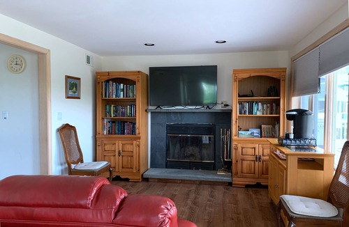 Sagamore House | Spacious house with Spectacular Cape Cod Canal view