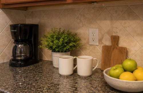 Greater Fondren Southwest House | Spacious Houston Furnished Condo Near NRG and Medica for Extended Stays