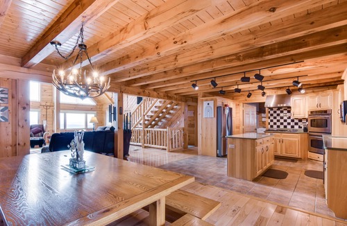 Howard Cabin | Spacious Howard Cabin w/Wraparound Deck & Views!