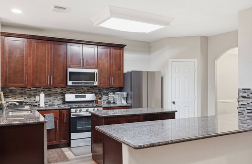 Atascocita House | Spacious Humble Home Minutes from Lake Houston