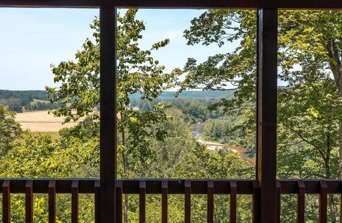 Steelville House | Spacious hunting lodge hideaway with stunning views and Private River Access
