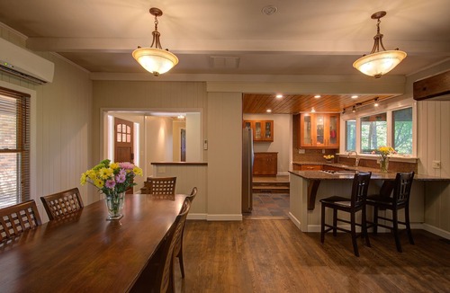 Highlands House | Spacious, In-Town Hideaway