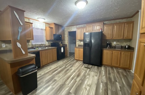 McCutcheon Field House | Spacious Jacksonville Getaway