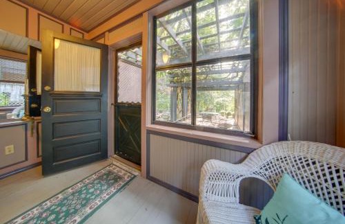 Jamestown House | Spacious Jamestown Home Near Nat'l Comedy Center!