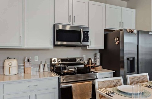 Johnstown Condo | Spacious Johnstown Townie w Garage