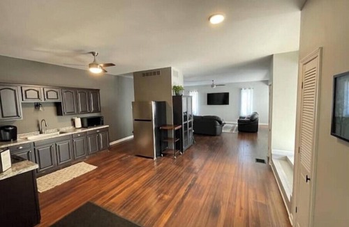 West Falls Apartment | Spacious kid friendly apt near East Aurora