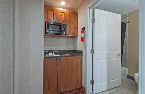 Zermatt Apartment | Spacious King Suite in the Heart of Midway Near Park City & Sundance Ski Resorts - 209