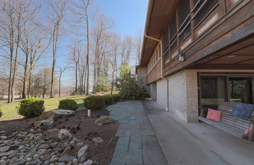 Eagles Mere House | Spacious Lake House - Eagles Mere