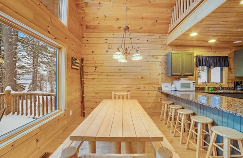 Schroon Lake House | Spacious lakefront chalet with washer/dryer, beach & dock