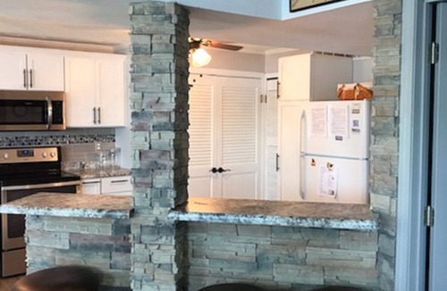 Osage Beach House | Spacious Large Family Lake Home For Rent