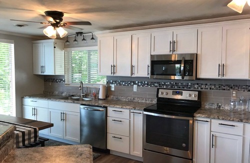 Osage Beach House | Spacious Large Family Lake Home For Rent