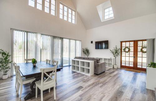 Coila House | Spacious Lexington Home w/Fire Pit: Hunt & Fish!