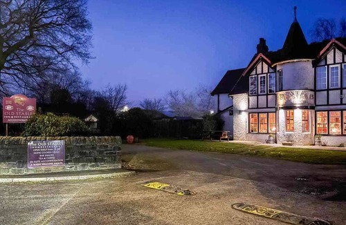 Beattock Ski Chalet | Spacious, light and contemporary lodge.