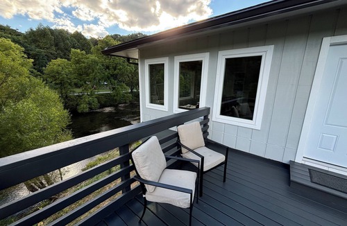 Cullowhee Condo | Spacious, Light Filled Apt. - Nestled along the Tuckasegee River, 2 Mi. from WCU