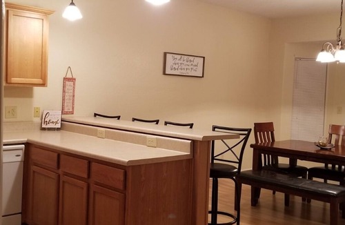 St. Robert Condo | Spacious living space close to shops and eateries