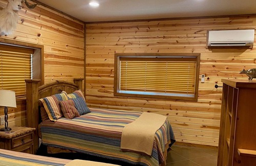 Llano Cabin | Spacious Lodge located at the Sandstone Mountain Ranch.