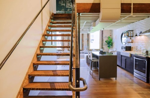 Arts District Apartment | Spacious Loft, 2 Blocks from Broadway! (Loft 302)