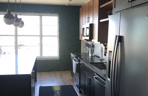 Deep Ellum Apartment | Spacious Loft Apartment in the Heart of Deep Ellum