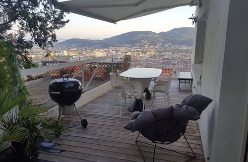 Hyeres House | Spacious Loft, Exceptional View