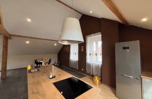 Bining Apartment | Spacious loft in the forest