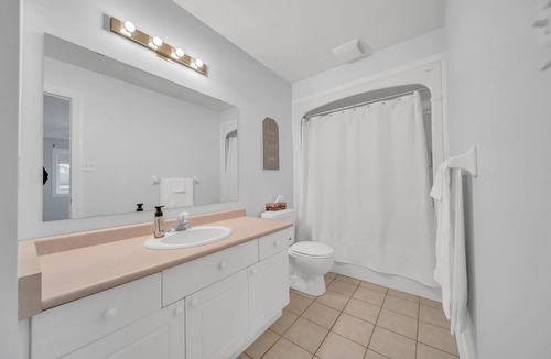 Elora House | Spacious loft Townhouse