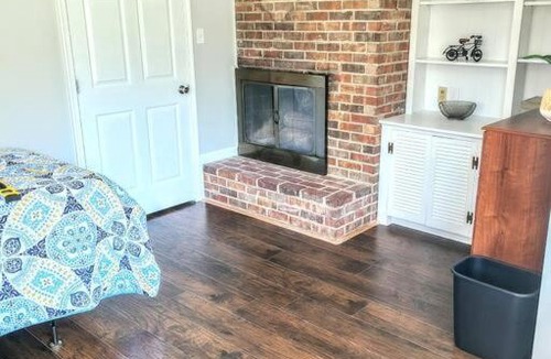 Mosby Apartment | Spacious & Lovely 4BR Apartment in Mechanicsville