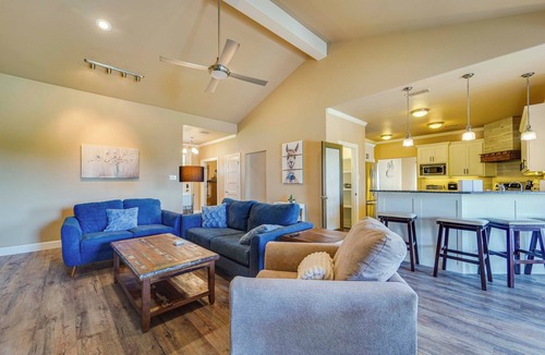 Lubbock House | Spacious Lubbock Home w/Private Pool & Yard!