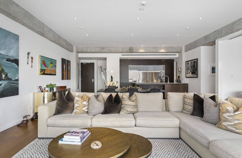 Newton Apartment | Spacious Luxe 2Bd with Harbour Views and Parking