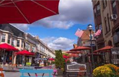 New Brunswick Apartment | Spacious, Luxurious and Modern Apartment w/ AC + Pool