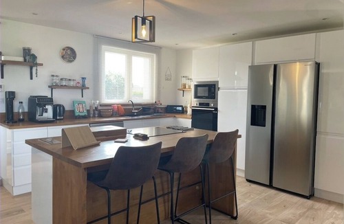 Estry House | Spacious Luxury countryside retreat