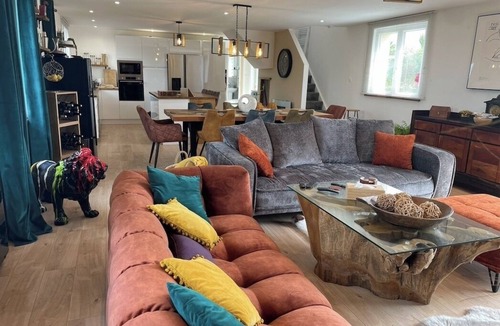 Estry House | Spacious Luxury countryside retreat