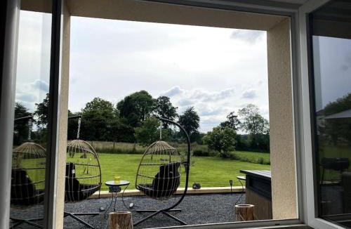 Estry House | Spacious Luxury countryside retreat