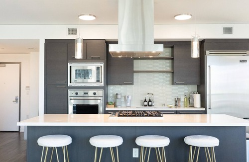 Santa Ana Condo | Spacious Luxury High-rise 2bd 2ba w/pool spa & gym